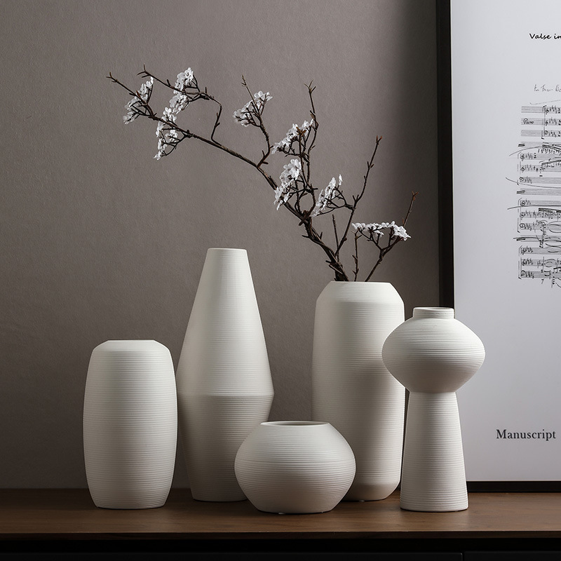 Behanmei Wabi-Sabi Style Creative Living Room Dry Flower Arrangement White Brushed Ceramic Vase Ornaments Home Accessories