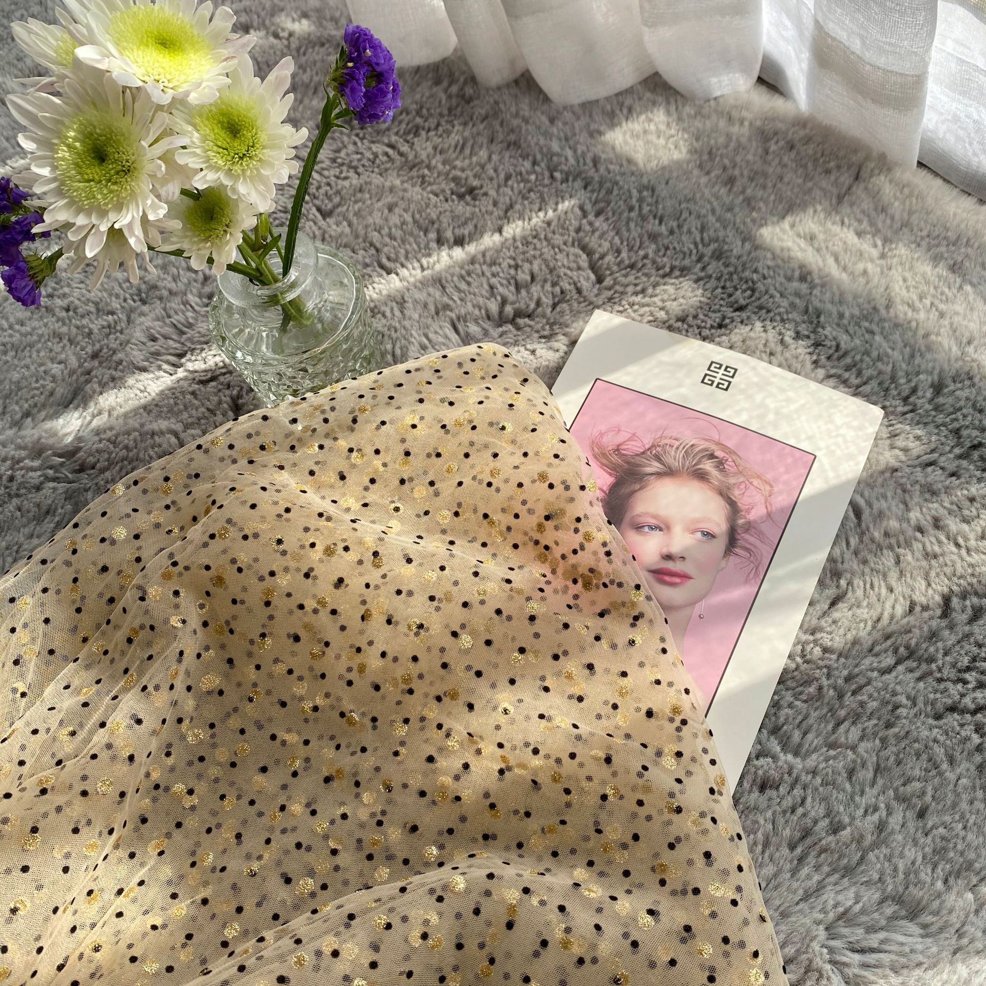 Tela de malla súper hermosa Procesamiento de hilo dorado flocado brillante oro dot falda de gasa ropa para niños hanfu Lolita tela de Mantel
