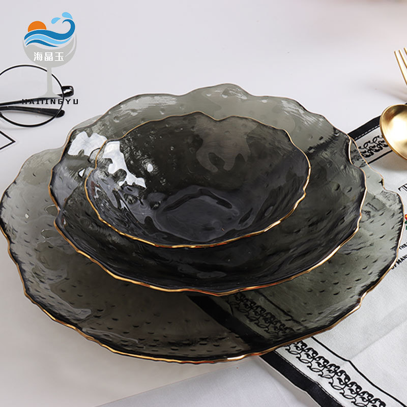 Japanese-Style Gold-Rimmed Raindrop Glass Plate Hammered Lotus Leaf Dinner Plate Heat-Resistant Home Living Room Asymmetrical Fruit Plate Set Japanese-Style Gold-Rimmed Raindrop Glass Plate Hammered Lotus Leaf Dinner Plate Heat-Resistant Home Living Room Asymmetrical Fruit Plate Set