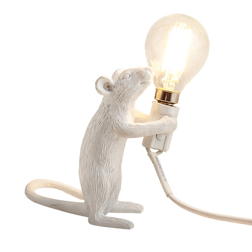 Nordic creative mouse personalized animal desk lamp gift lamp designer cafe villa decoration small desk lamp