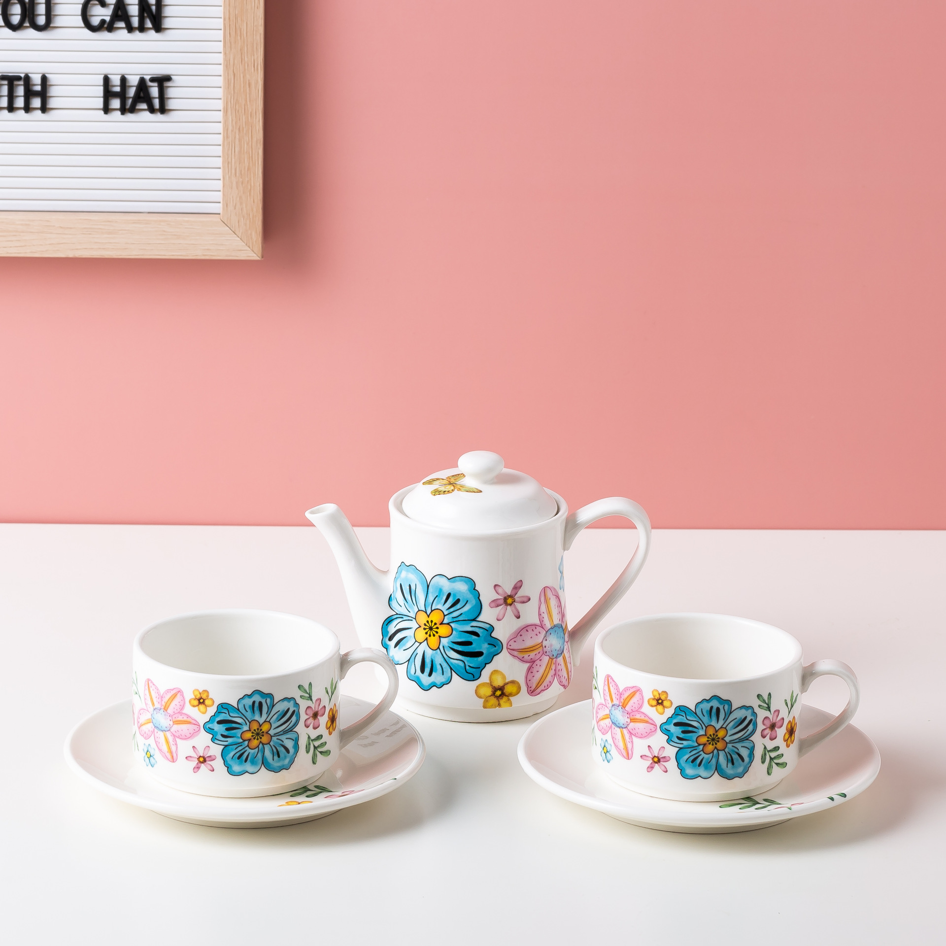 Estilo pastoral de estilo europeo Taza olla de cerámica taza de té tetera traje de regalo del Día DE LA Madre juego de té de la flor de la tetera traje