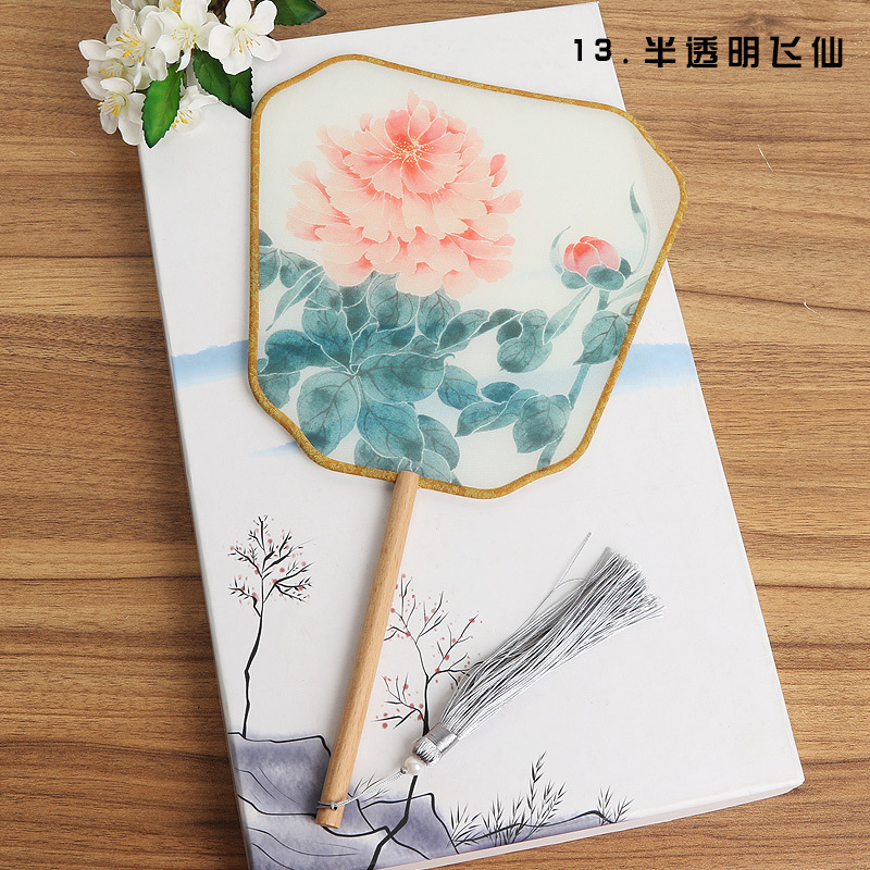 Ventilador de estilo antiguo de fábrica ventilador redondo estilo chino danza clásica traje corte mujer Hanfu borla pequeño ventilador redondo al por mayor