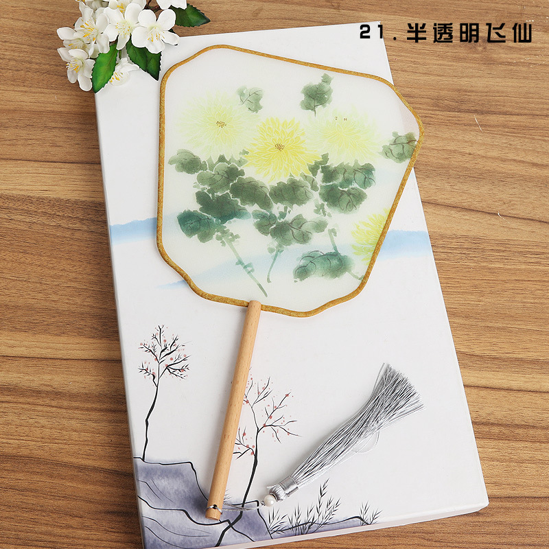 Ventilador de estilo antiguo de fábrica ventilador redondo estilo chino danza clásica traje corte mujer Hanfu borla pequeño ventilador redondo al por mayor