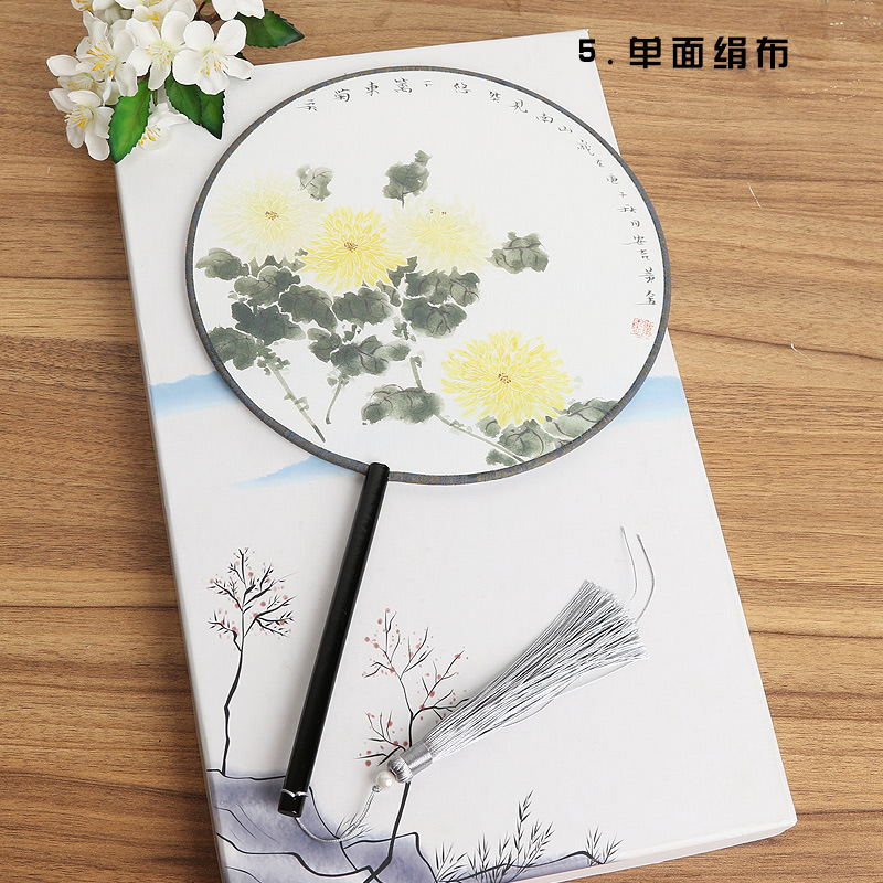 Ventilador de estilo antiguo de fábrica ventilador redondo estilo chino danza clásica traje corte mujer Hanfu borla pequeño ventilador redondo al por mayor