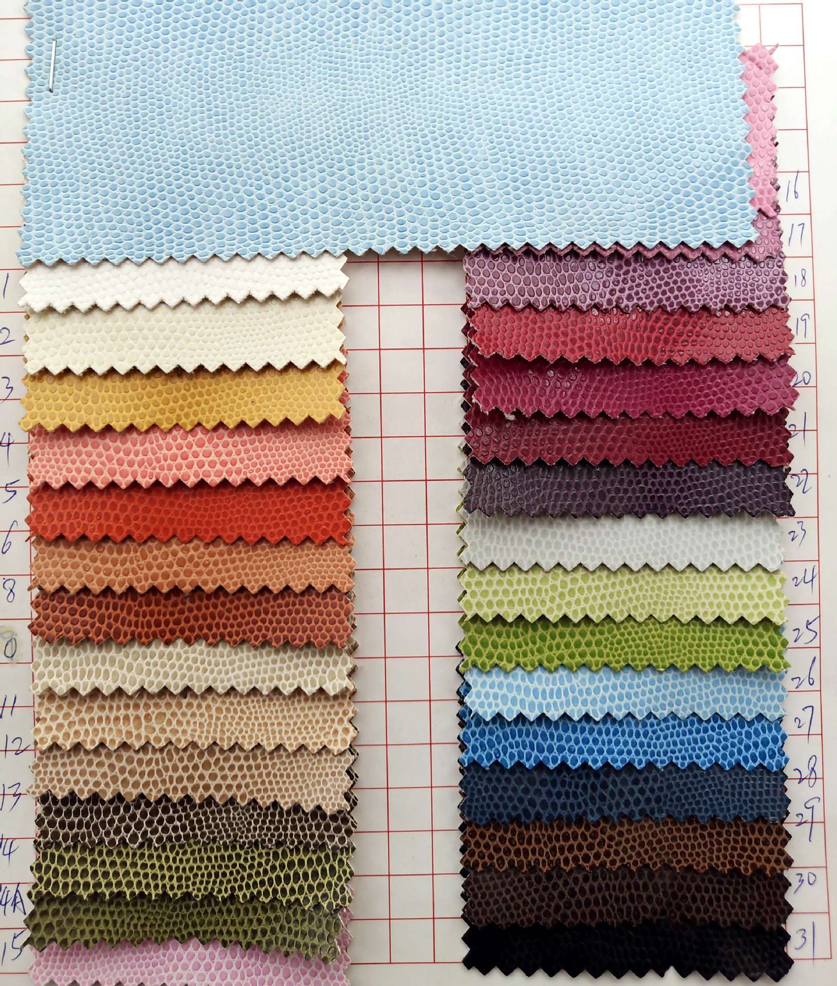 供应半PU小蛇纹皮革  PU皮球纹皮革