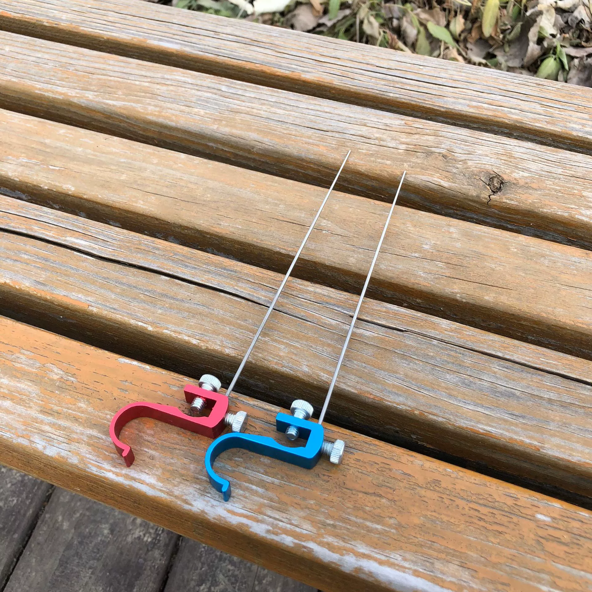 Устройство для отцепления рыболовной иглы Устройство для отцепления иглой из нержавеющей стали для соревнований