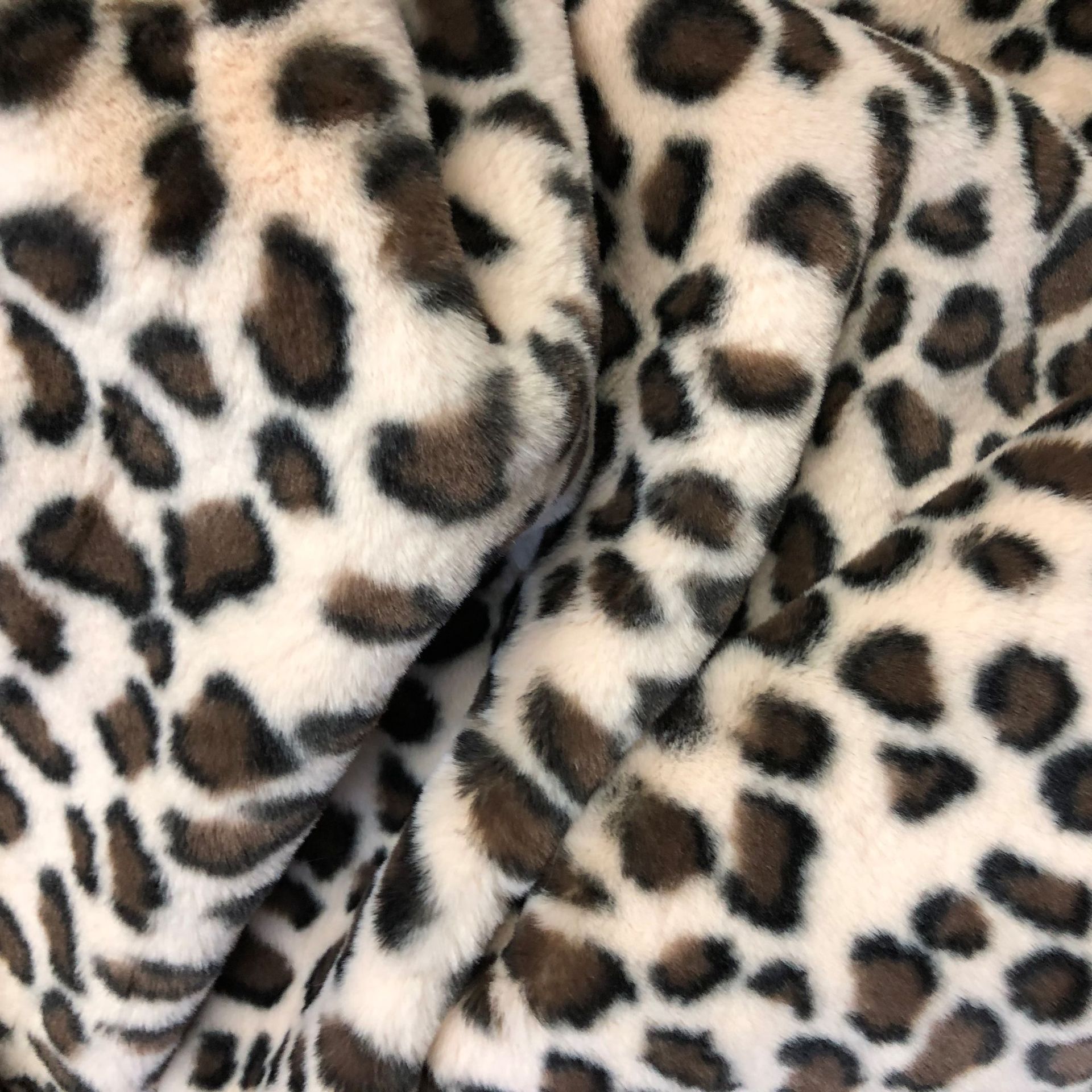 Impresión de leopardo de conejo estricto anillo de leopardo de conejo estricto