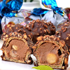 斯拉夫酸奶威化奶罐糖500g散装混合牛奶整棵榛仁夹心酸奶威化糖果