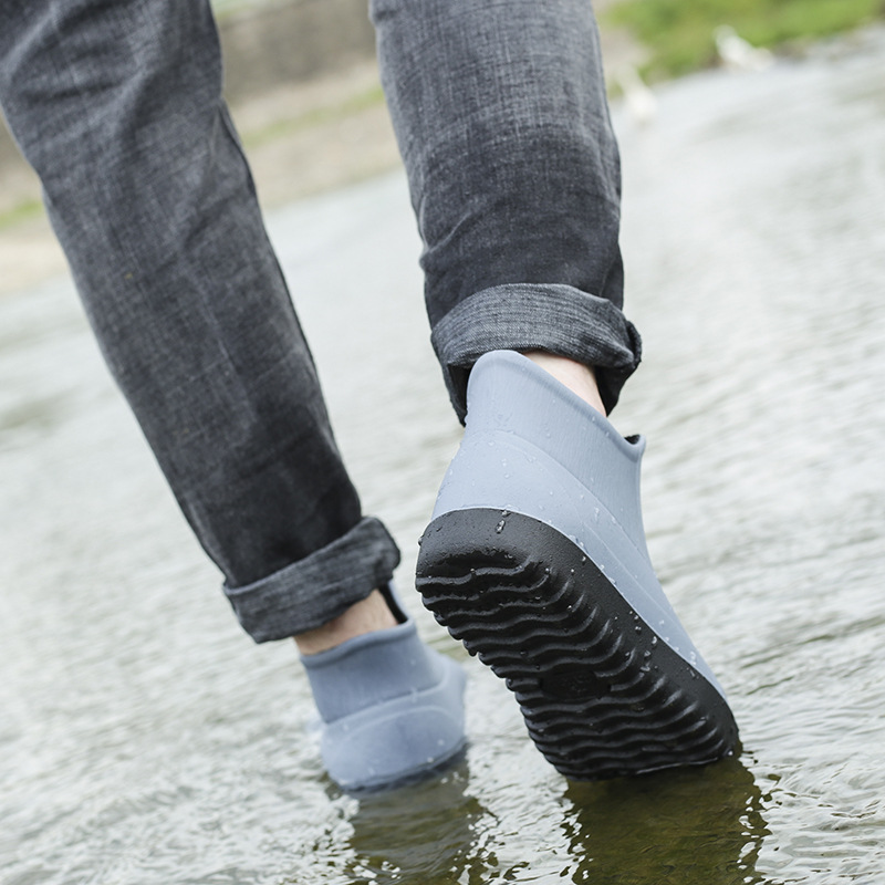 Botas de lluvia para hombres antideslizantes Botas de lluvia de moda impermeables forradas de lana zapatos de goma cálidos trabajo de cocina zapatos de agua cortos de media pantorrilla
