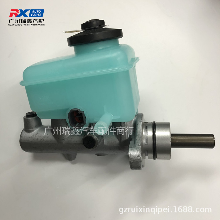 Adecuado para Toyota pickup Land Cruiser landkuroze vdj79 cilindro maestro de freno 47201-60a70