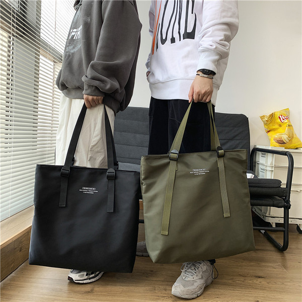 capacious linen bag for traveling