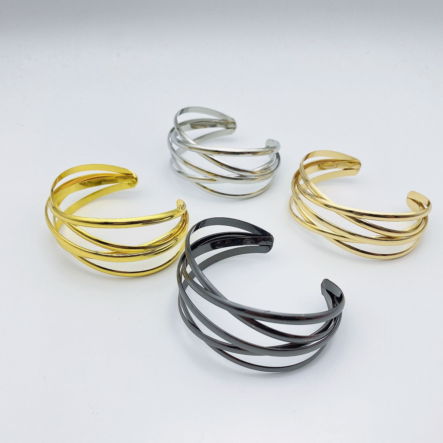 fashionable bracelet