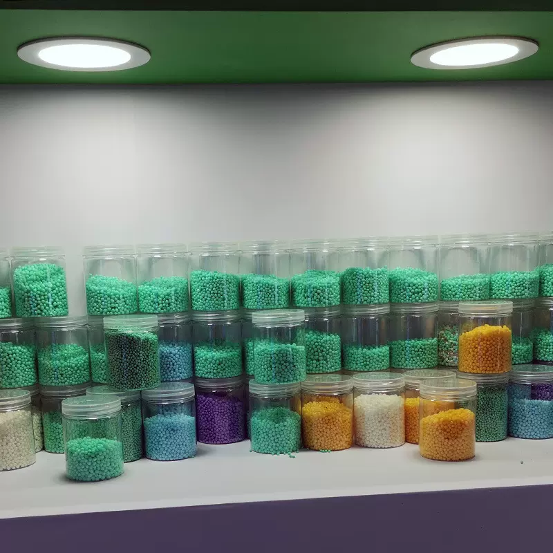 聚氨酯包膜尿素控释肥原料释放期3个月温控肥玉米免追一次性施肥