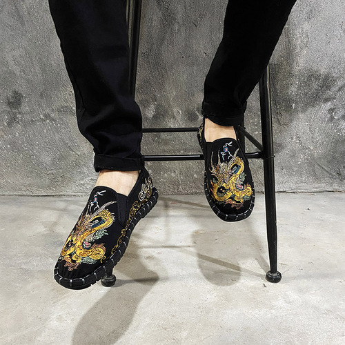 Old Beijing Colorful Ghost Cloth Shoes, Xishan Embroidered Face Paint, DouDou Shoes for Men, Social Spirit Youth Canvas Shoes with Cowhide Sole