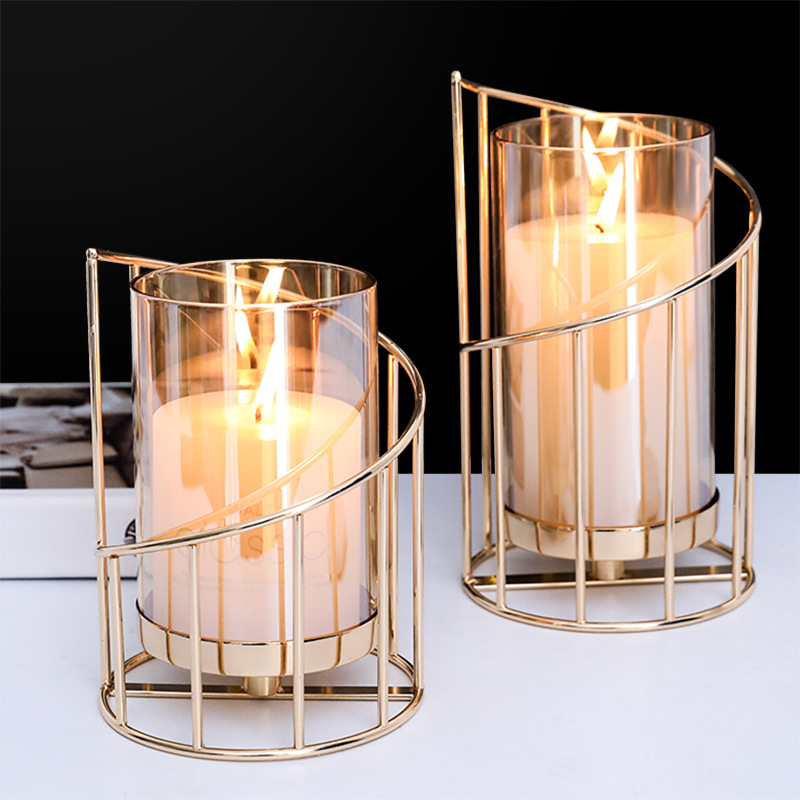 Nordic romantic Candlestick decoration living room dining table European luxury high-end iron candle decoration candlelight dinner props