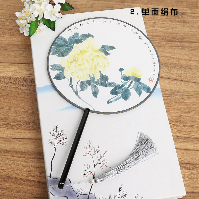 Ventilador de estilo antiguo de fábrica ventilador redondo estilo chino danza clásica traje corte mujer Hanfu borla pequeño ventilador redondo al por mayor