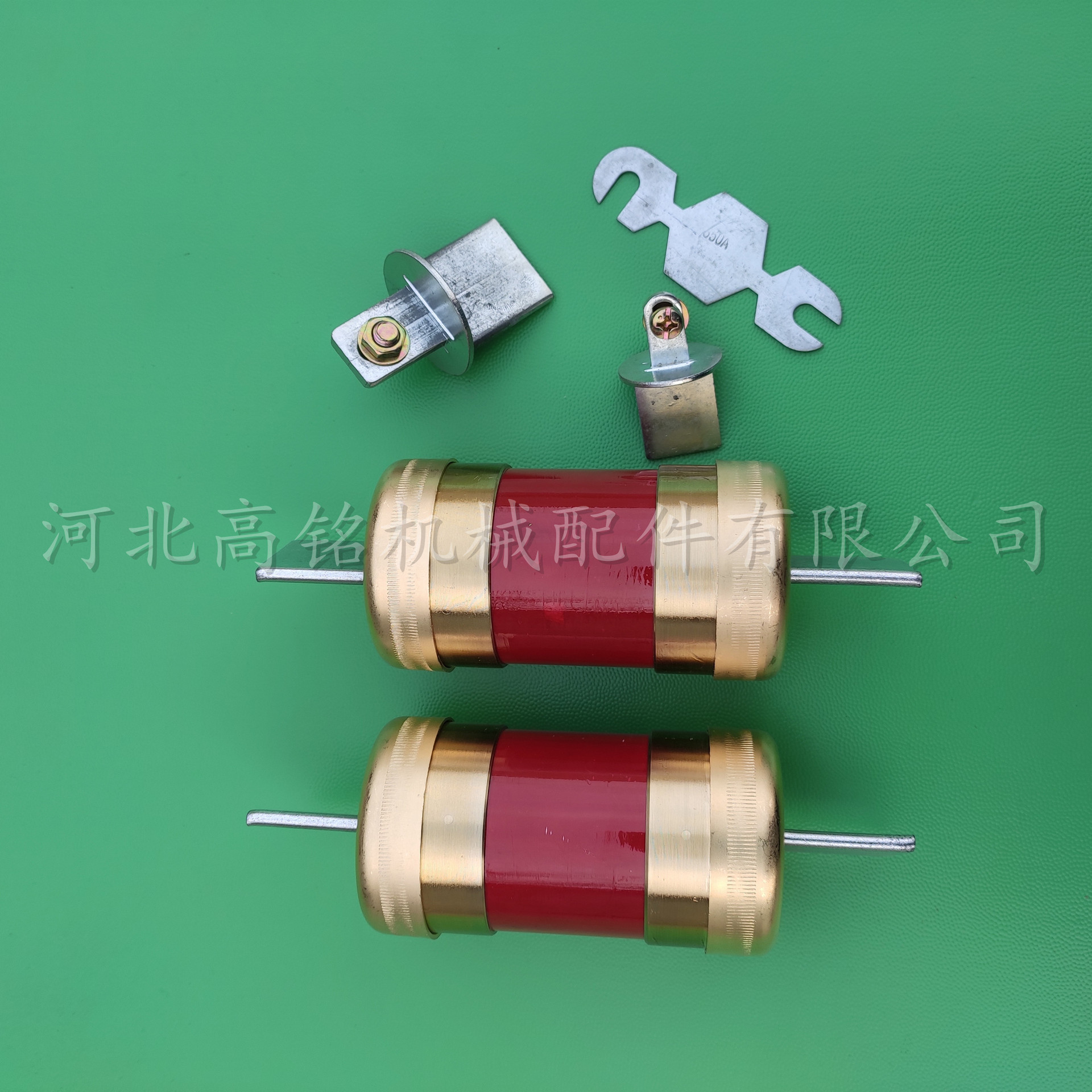 机车熔断器保险片250V350A电力机车熔断器和谐号机车熔断器现货供