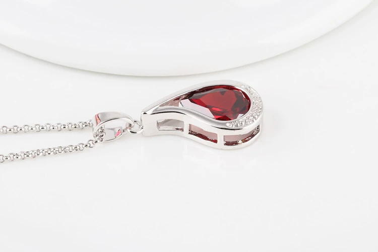 Zirconium, high quality pendant, copper fashionable creative stone inlay