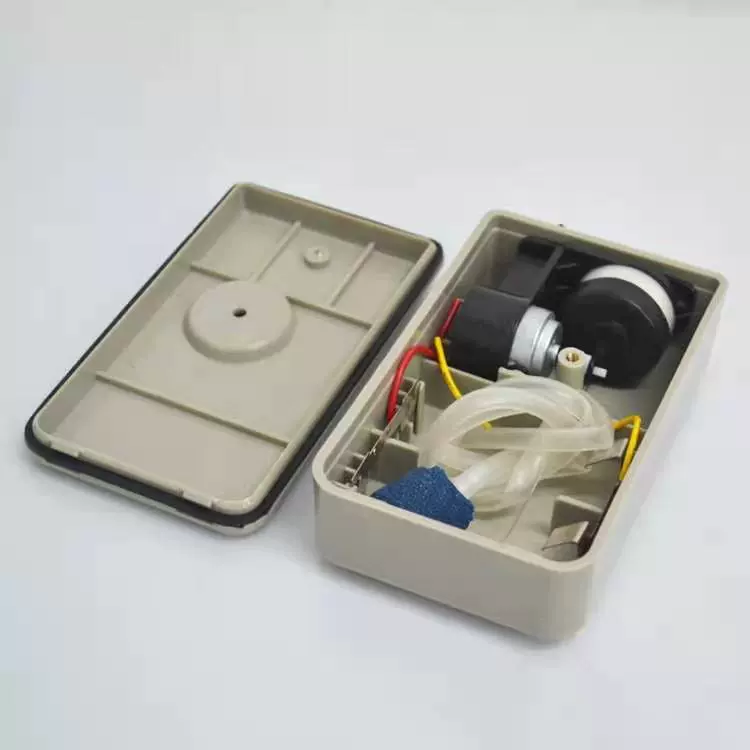 Risheng RS960/980/101/212/312 Кислородный насос для переноски, кормление рыб, бесшумная сухая батарея, насос подачи кислорода