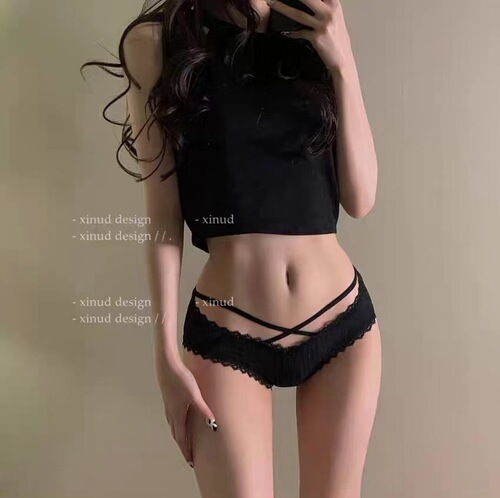 Japanese thread princess pure cotton panties women's mid-low waist hollow breathable cotton crotch cross strap lace briefs