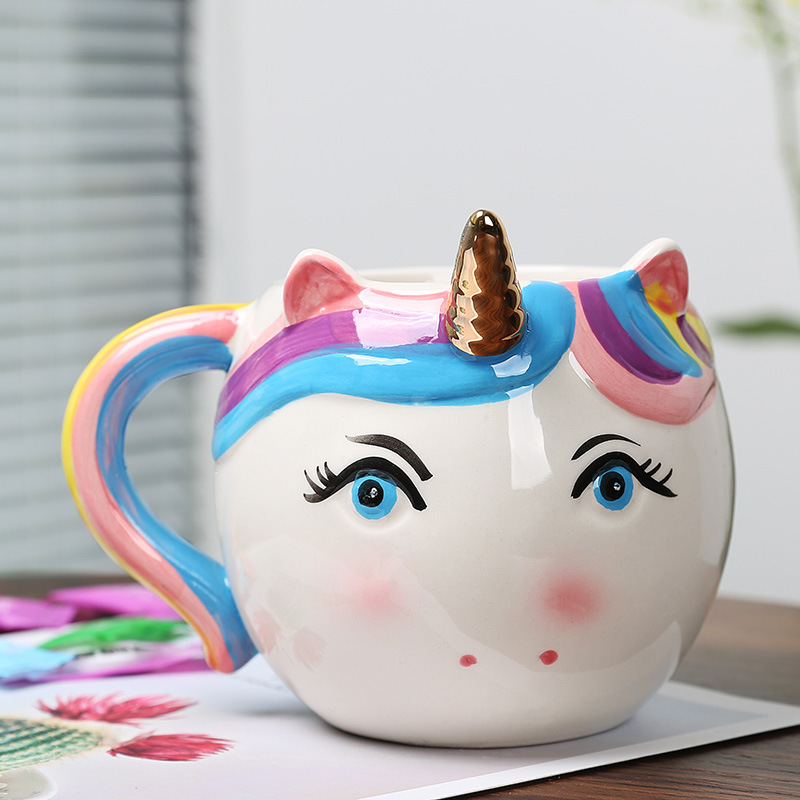 Navidad pintada a mano taza de cerámica de unicornio taza de desayuno de leche arco iris taza de oficina de caricatura comercio exterior