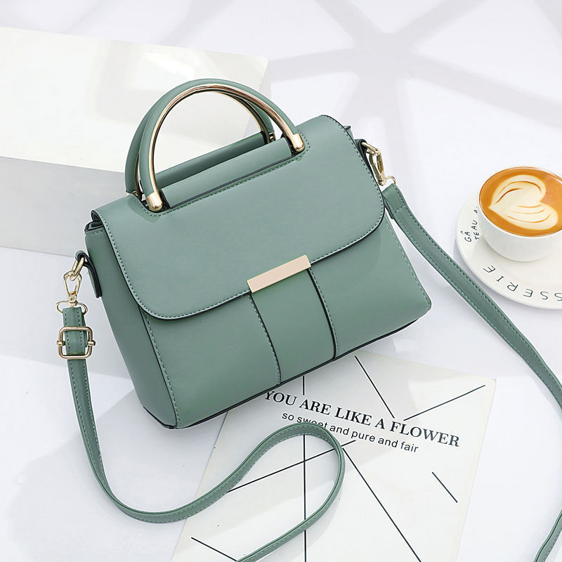 Bag women's 2025 new handbag Korean version of the tide cross-body personality fashion shoulder messenger bag a generation of hair Bag women's 2025 new handbag Korean version of the tide cross-body personality fashion shoulder messenger bag a generation of hair