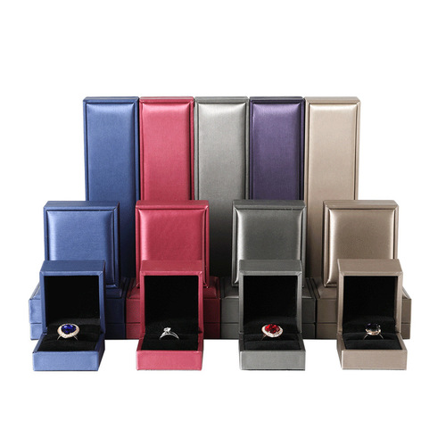 Brushed leather jewelry box ring box necklace box bracelet box jewelry jewelry bracelet pendant packaging box wholesale