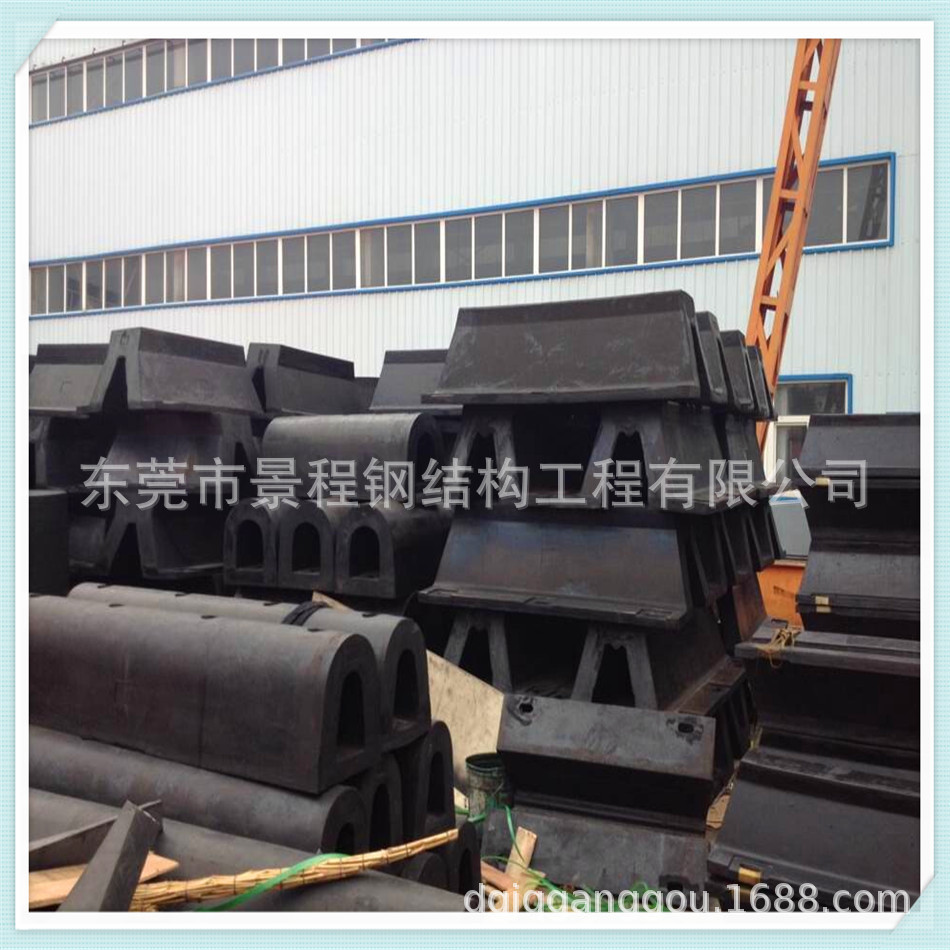汕头D300半圆形橡胶更换工程  佛山D400形防撞橡胶护弦安装