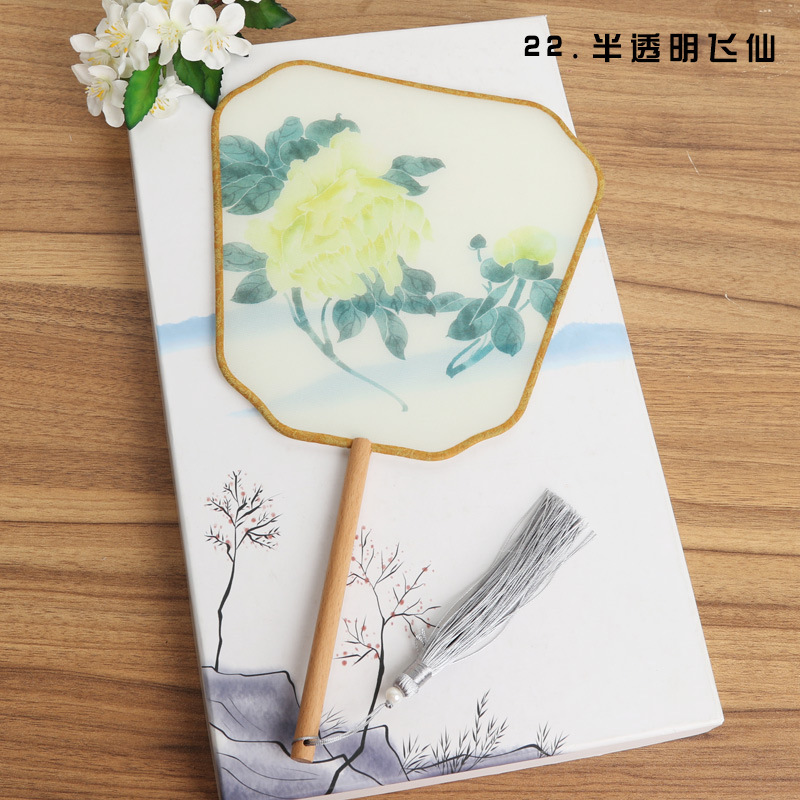 Ventilador de estilo antiguo de fábrica ventilador redondo estilo chino danza clásica traje corte mujer Hanfu borla pequeño ventilador redondo al por mayor