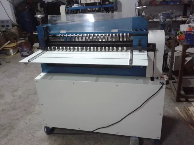 皮革裁切机开料机PVC皮带分条机30寸EVA分条机台湾品质厂家直供