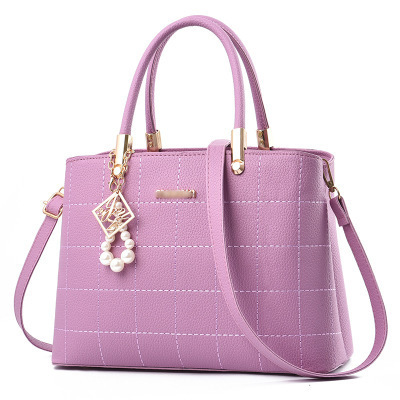 European and American embroidered ladies foreign trade large handbag  winter new style pearl pendant shoulder bag can be shipped cross-body