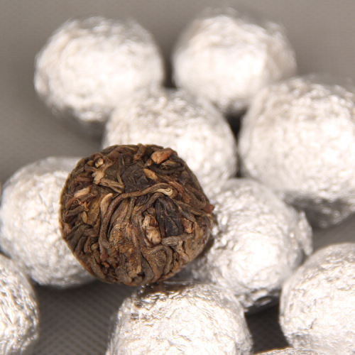 Wholesale Wood Stop Pu'er Tea Big Tree Dragon Pearl Pu'er Tea Hand-made Tu Tea Golden Bud Tu Tea Raw Tea 170g 