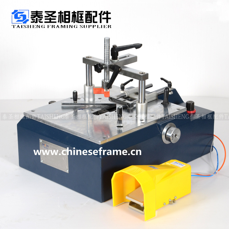 泰圣相框气动钉角机木工机械设备订角机十字绣半自动订角高效