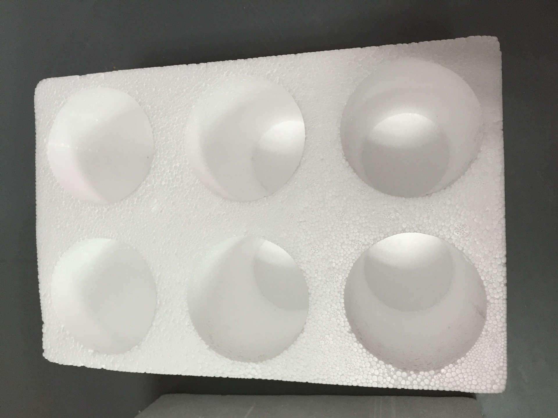 厂家供应EPS  发泡胶成型  发泡胶颗粒   锡膏箱泡沫 白色颗粒