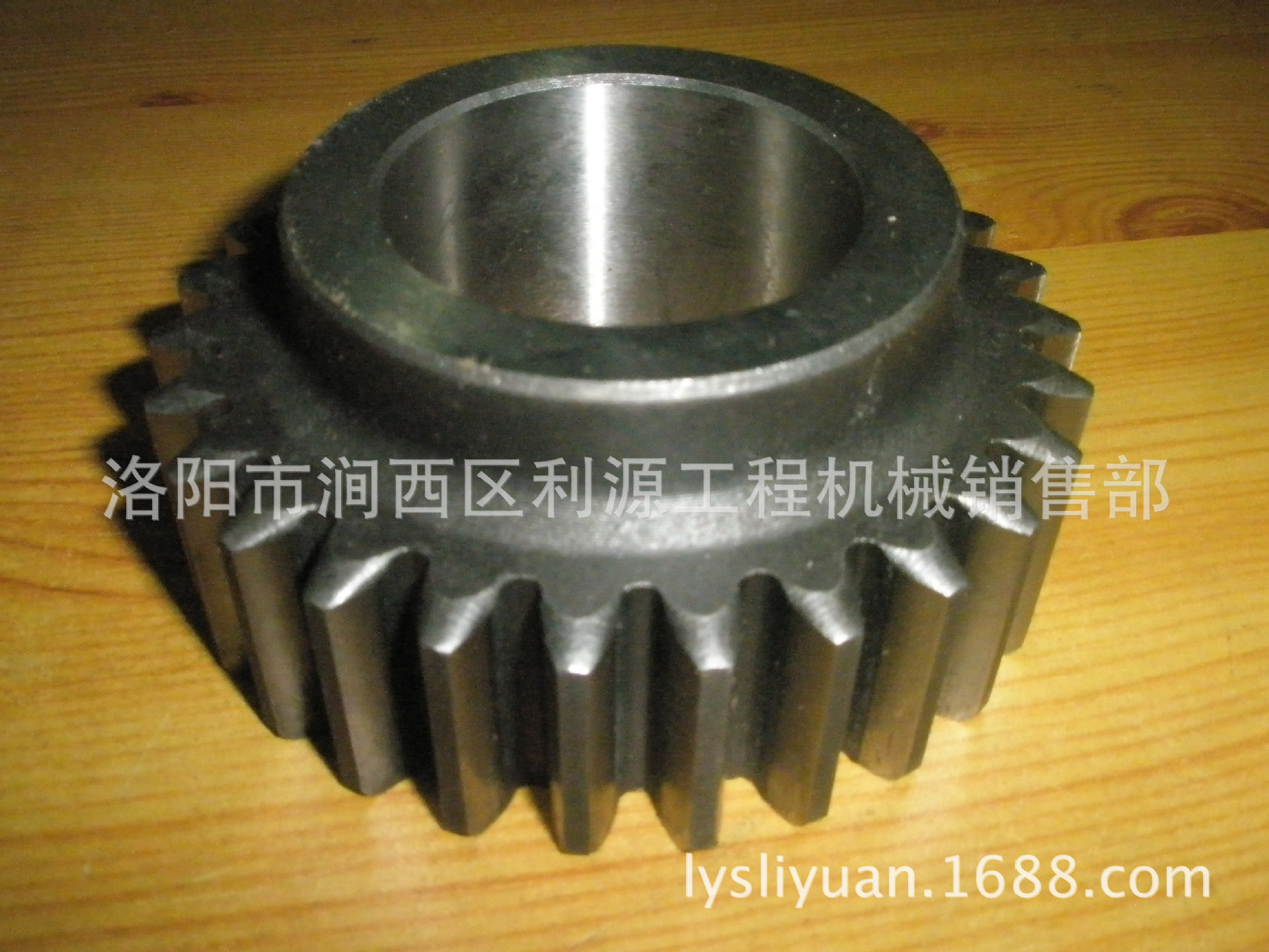 引出装置齿轮LX1304东方红系列拖拉机配件 齿轮后桥齿轮