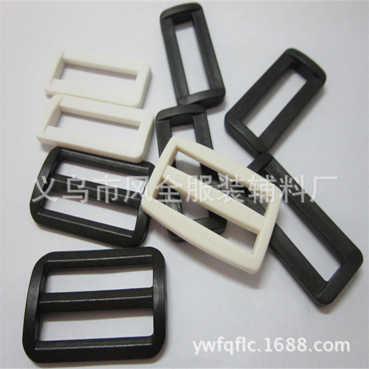 Manufacturers in stock black and white non-slip plastic day buckle three-gear schoolbag adjustable buckle square buckle luggage accessories nylon dyeable