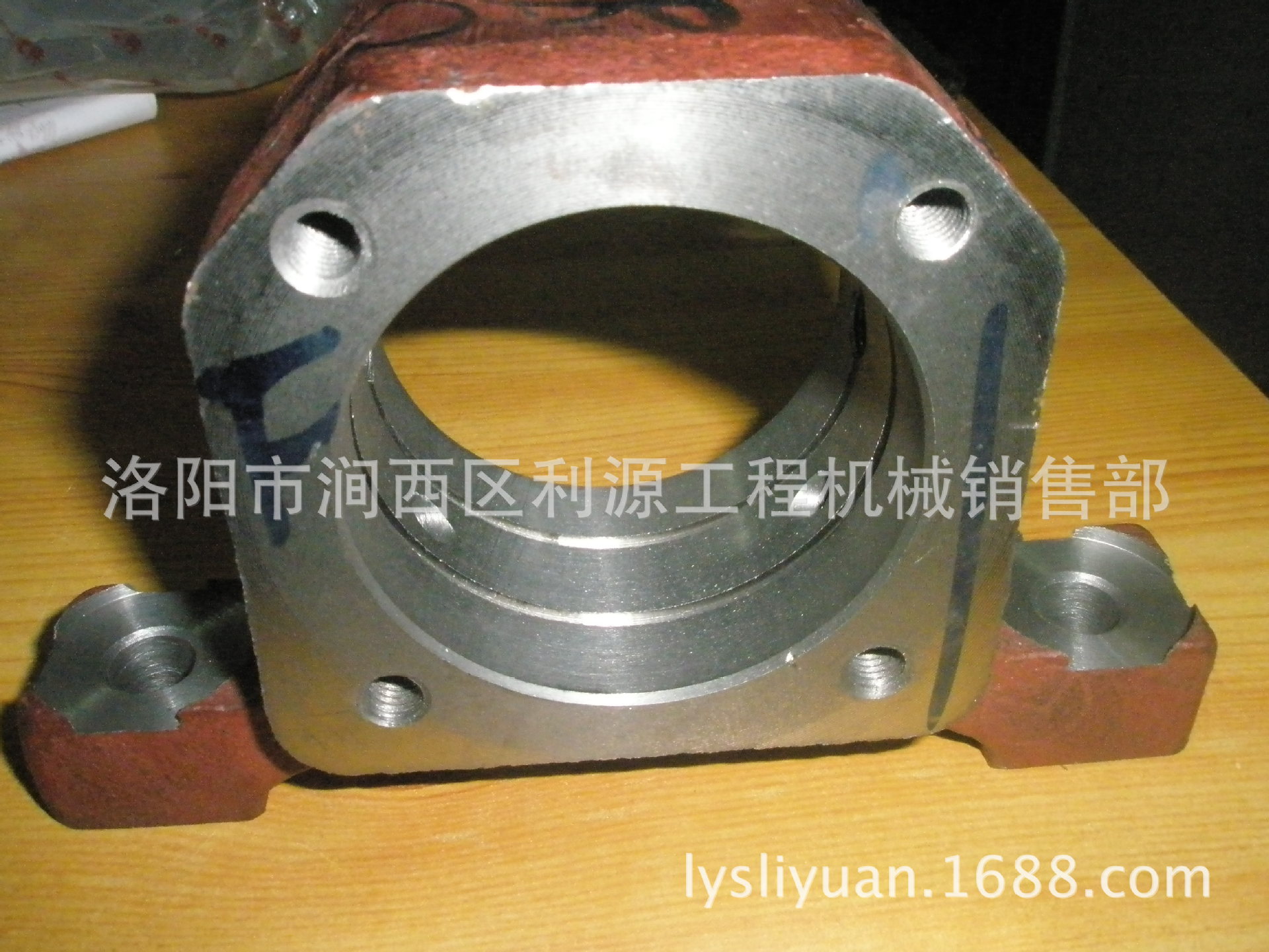 东方红拖拉机配件 LY1004拖拉机配件轴承座 冬麦区