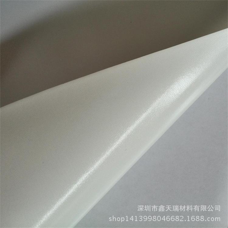 厂家可移水性亮白背胶PVC广告物料耗材塑料保护膜广告店耗材采购