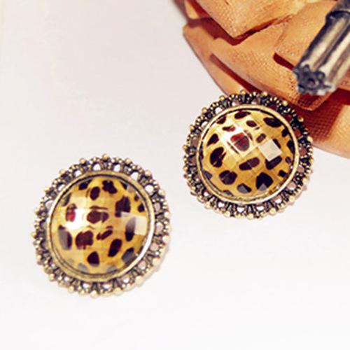 Winter New Arrival Art Deco Retro Cross-Border Bestselling French Style Popular Round Leopard Print Earrings Eardrops Earing Accessories