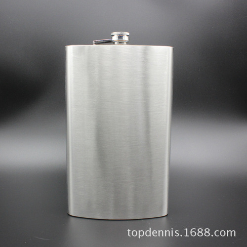 Supply 64 oz portable outdoor water bottle camping stainless steel wine bottle metal wine bottle 3.5 catties water bottle