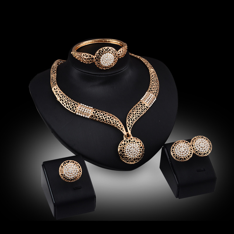 retro fashionable jewelry