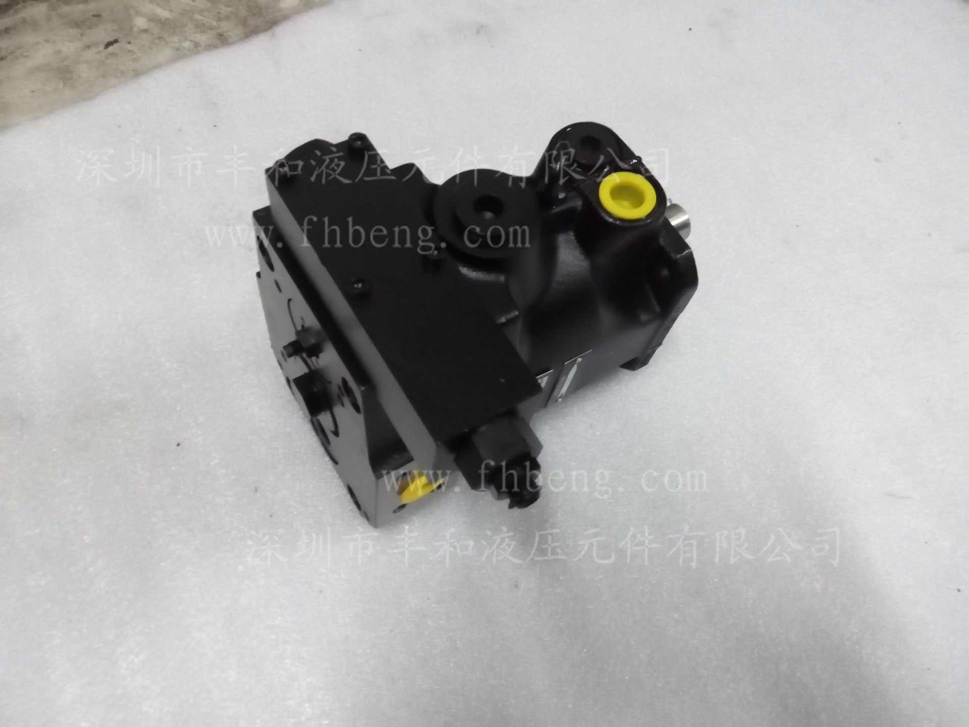 现货 美国Parker/派克 PV系列 PV016RIKITIWFWS 轴向变量柱塞泵