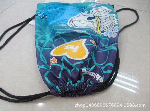 东莞厂家专业供应210D涤纶印花束口袋多功能拉绳束口后背包出口