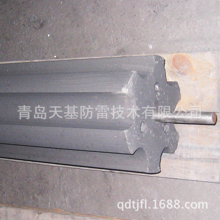 可按需定 制 ф200×(800~1300mm)梅花形接地模块