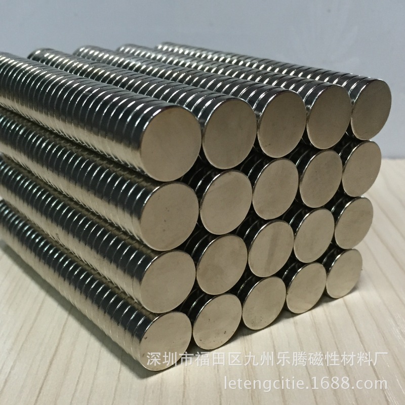 磁性材料圆形磁钢强力吸铁石礼品盒磁铁照片充磁便签固定15*3