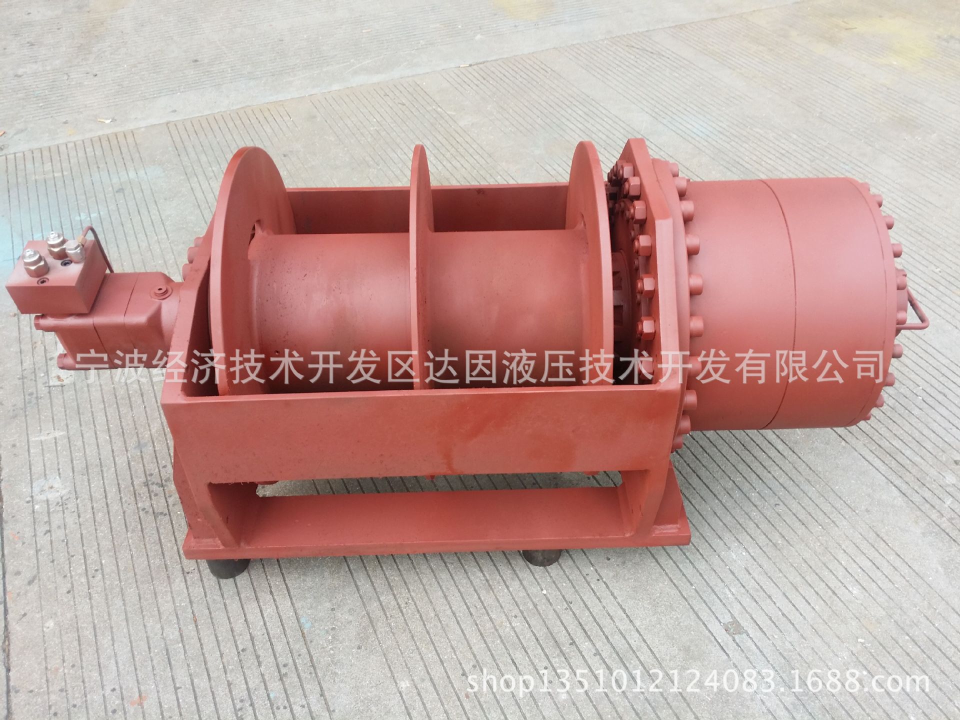 1-30吨汽车吊用液压绞车卷扬