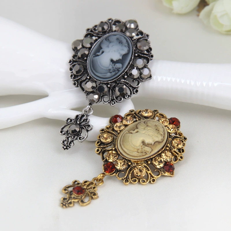 Accessory, retro brooch, metal human head, pin, European style, wholesale