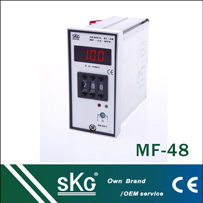 SKG    MF-48拨码数显铝壳温控仪