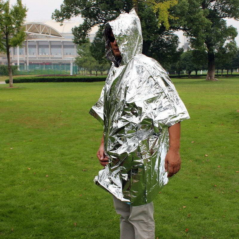 Disposable Emergency First Aid Insulated Raincoat, Disposable Poncho for Outdoor Business Trips, Sun Protection, Heat Preservation and Cold Resistance Disposable Emergency First Aid Insulated Raincoat, Disposable Poncho for Outdoor Business Trips, Sun Protection, Heat Preservation and Cold Resistance