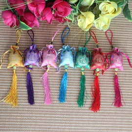 布艺绣品;香包/香囊;布艺工艺品